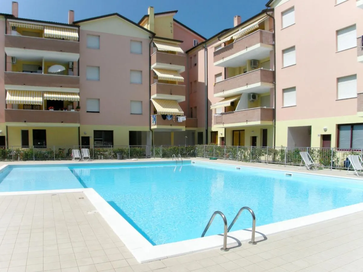 Apartment Acquamarina-2 By Interhome Rosapineta