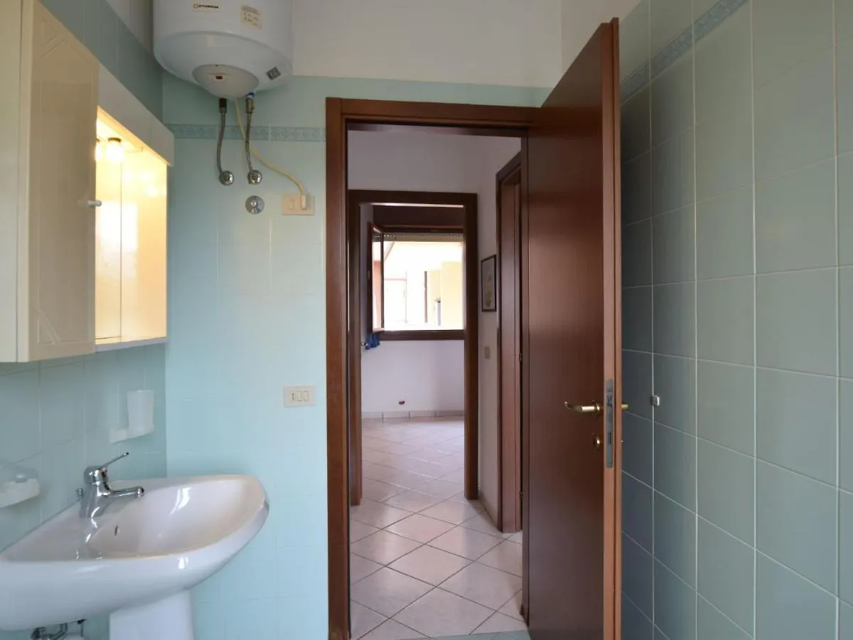 Apartment Acquamarina-2 By Interhome Rosapineta